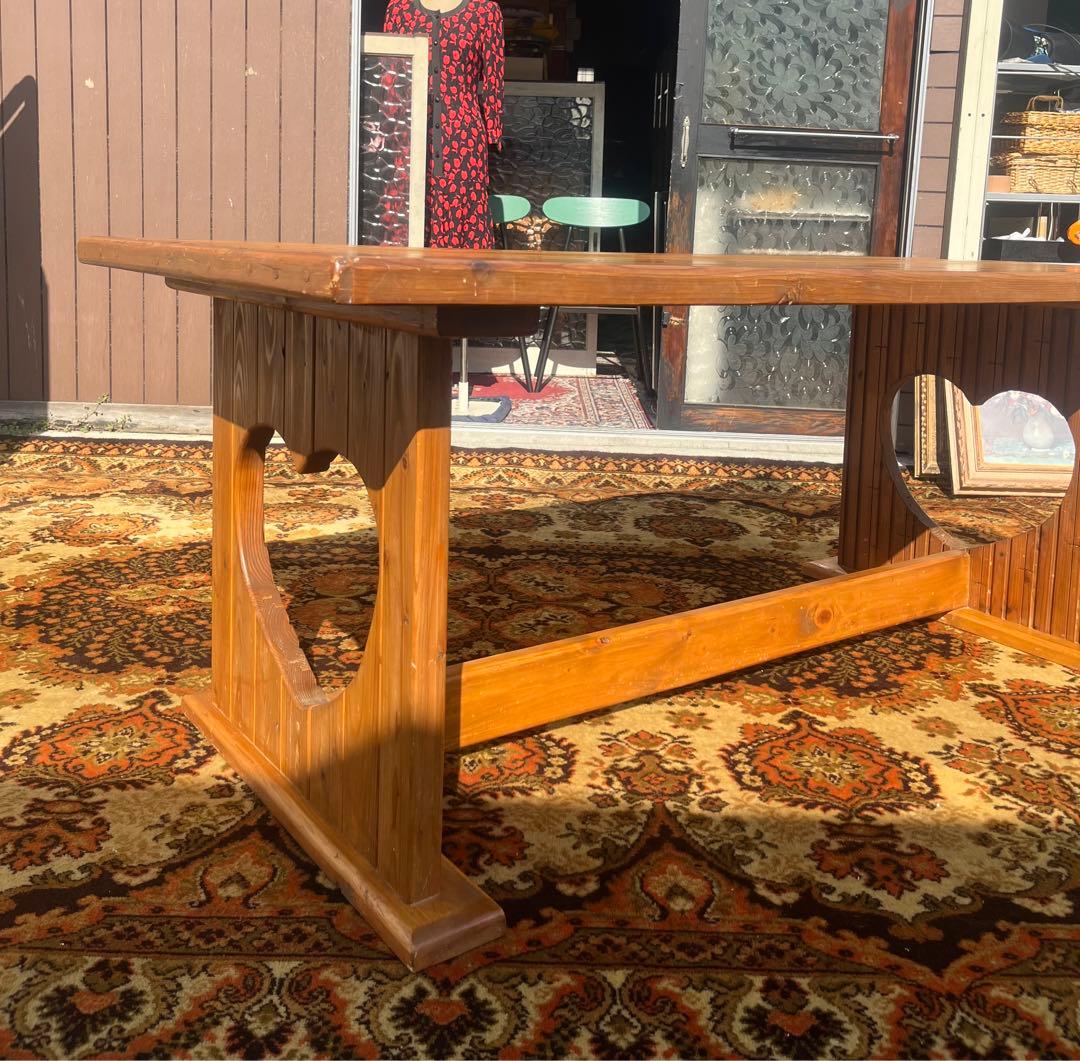 緑子＊カントリー ハート型 ダイニングテーブル インテリア