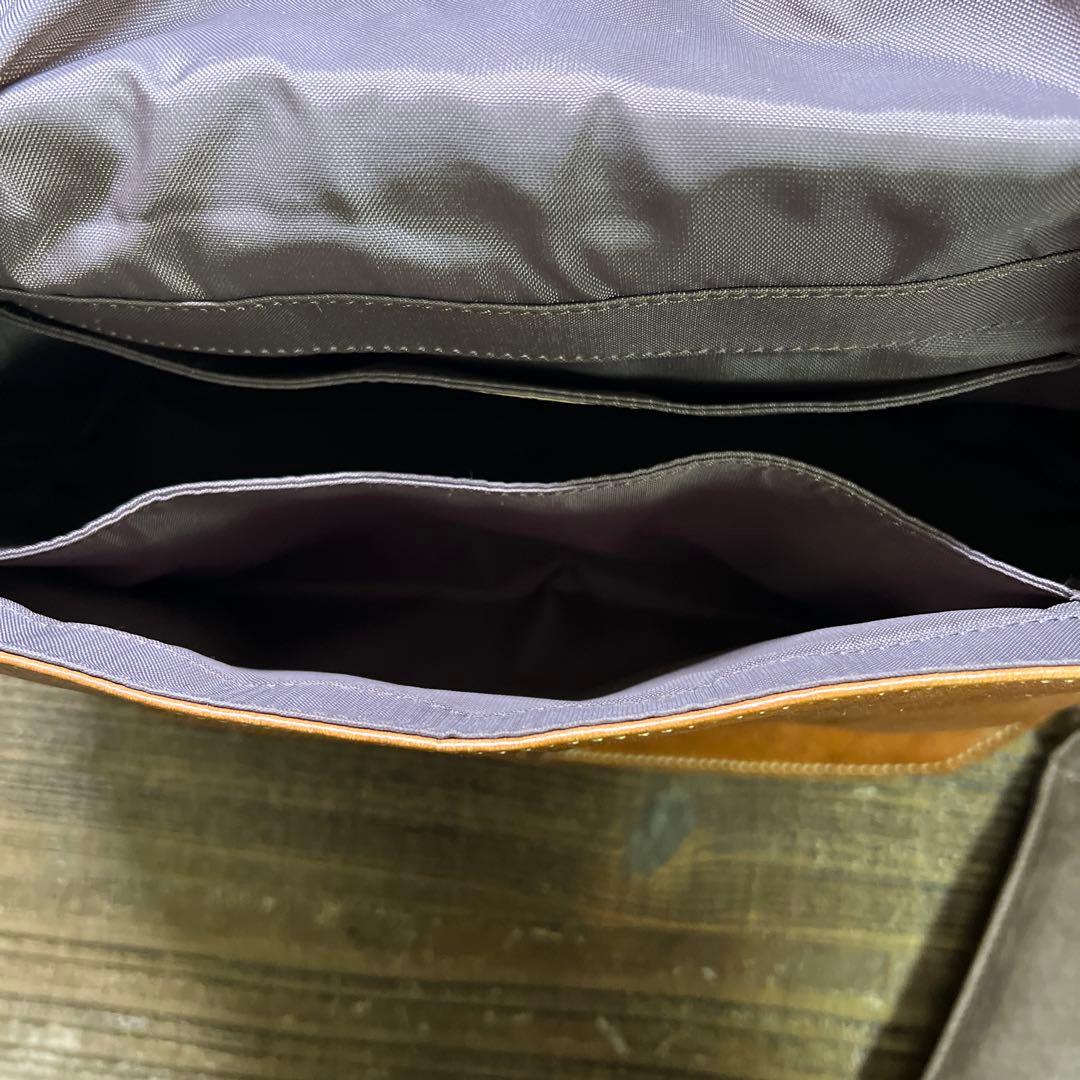 kisou 卉奏 acru レザー カメラバッグ　仕切2枚付