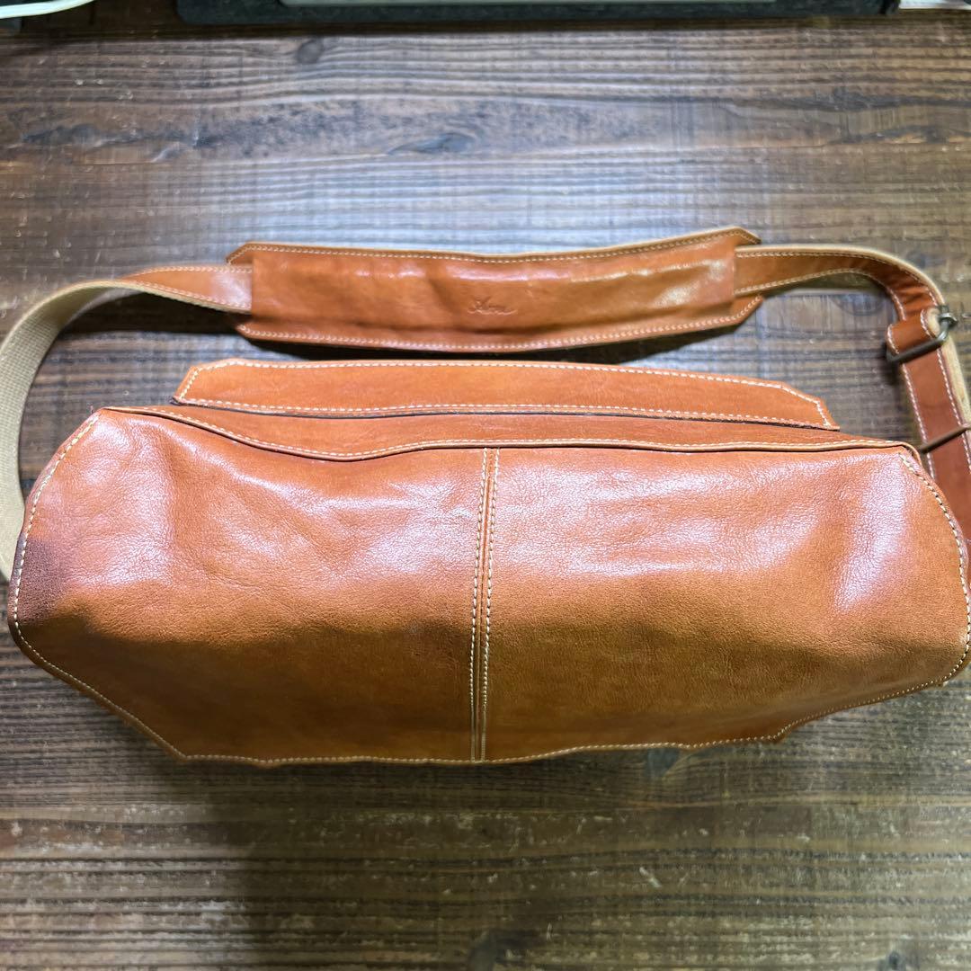 kisou 卉奏 acru レザー カメラバッグ　仕切2枚付