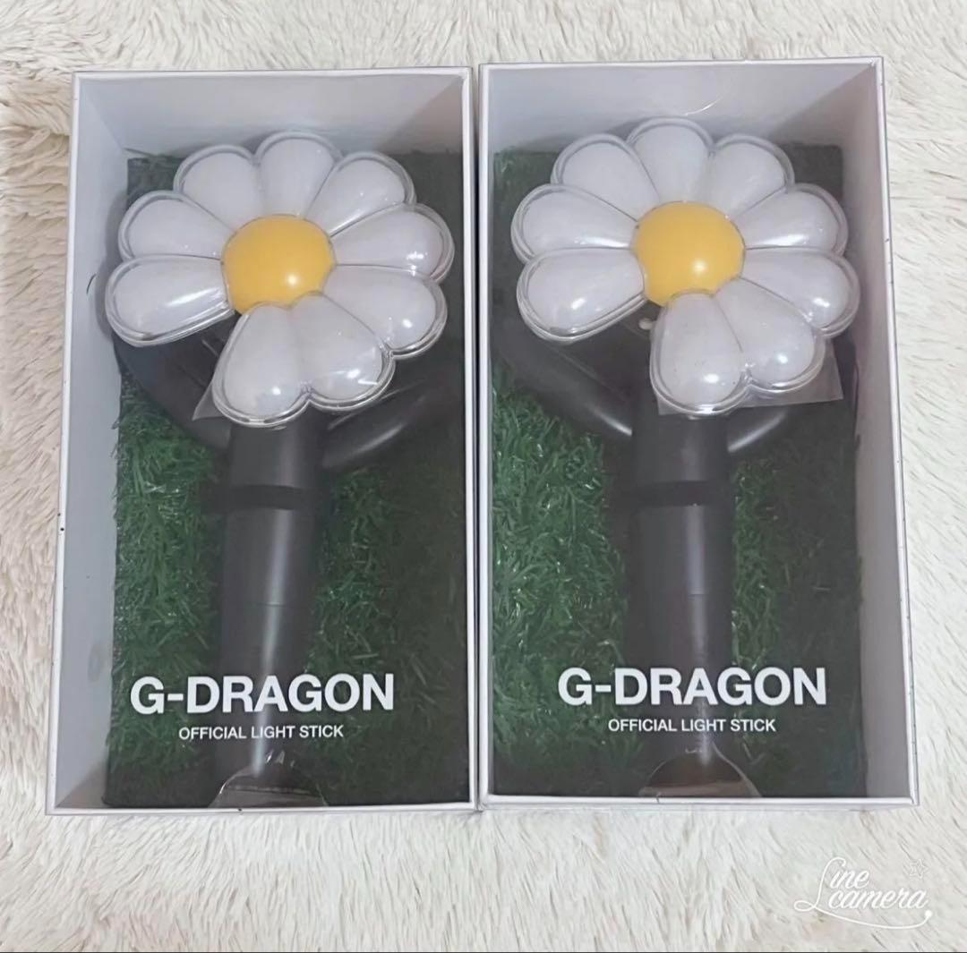 ２個セット　G-DRAGON ペンライト　トレカ付き　ジヨン　新品未開封