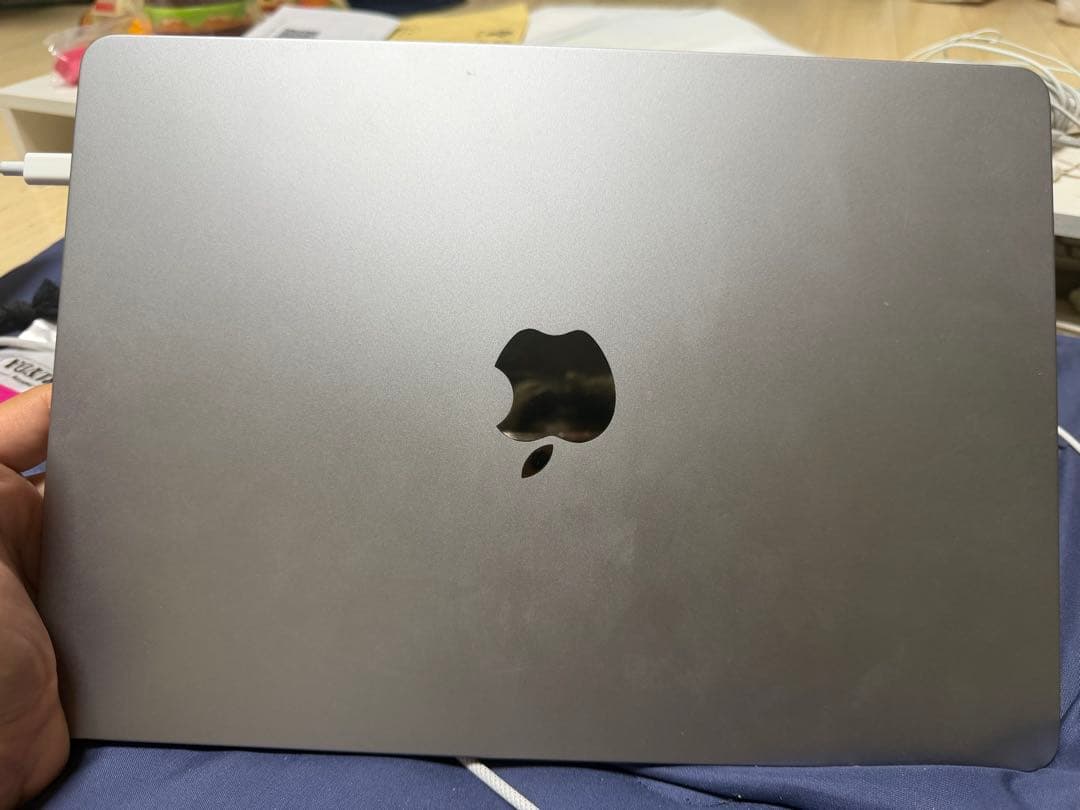 MacBookAir M2 13インチ スペースグレイ 256GB