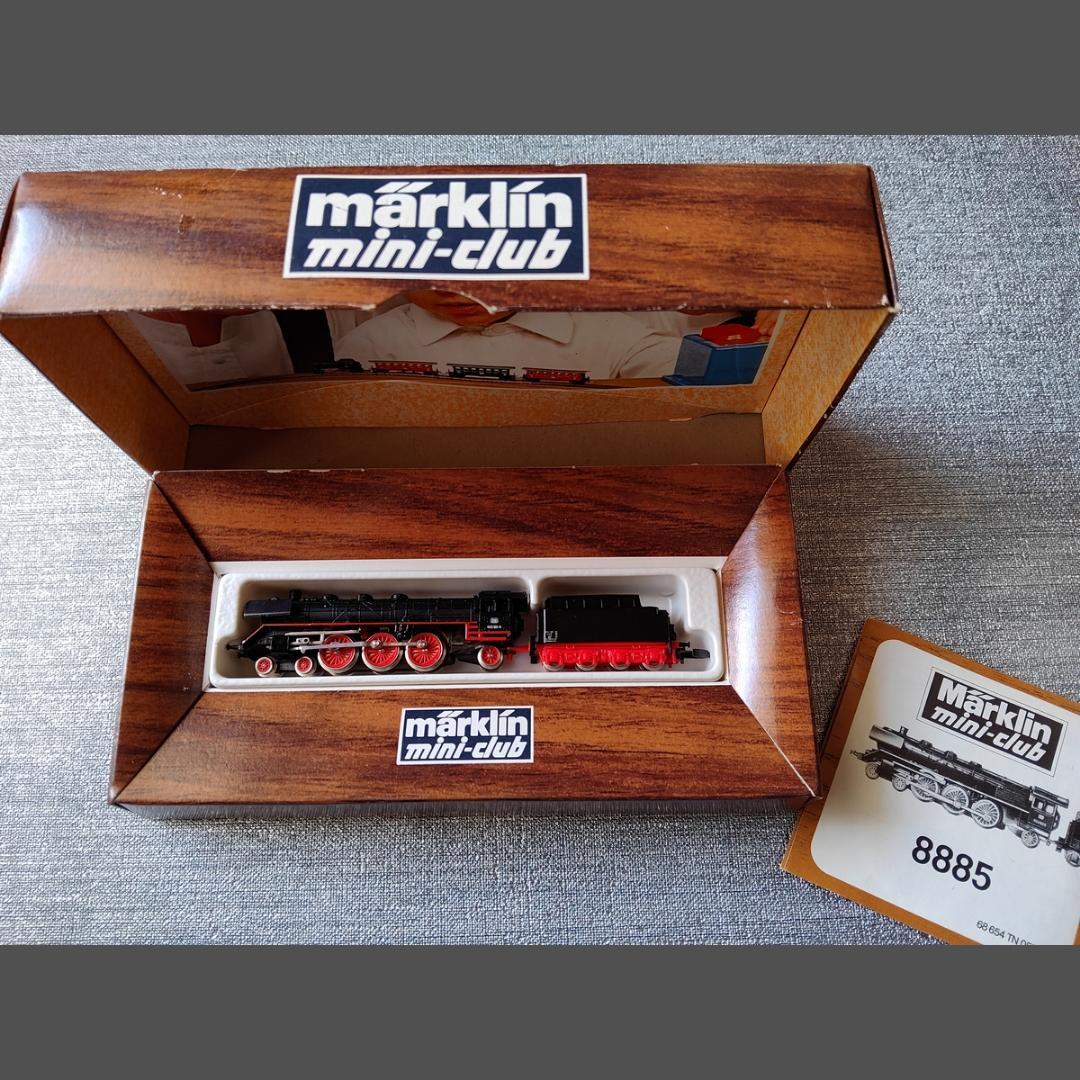 Marklin 蒸気機関車 完動 美品（ メルクリン Z ゲージ 8885 ）