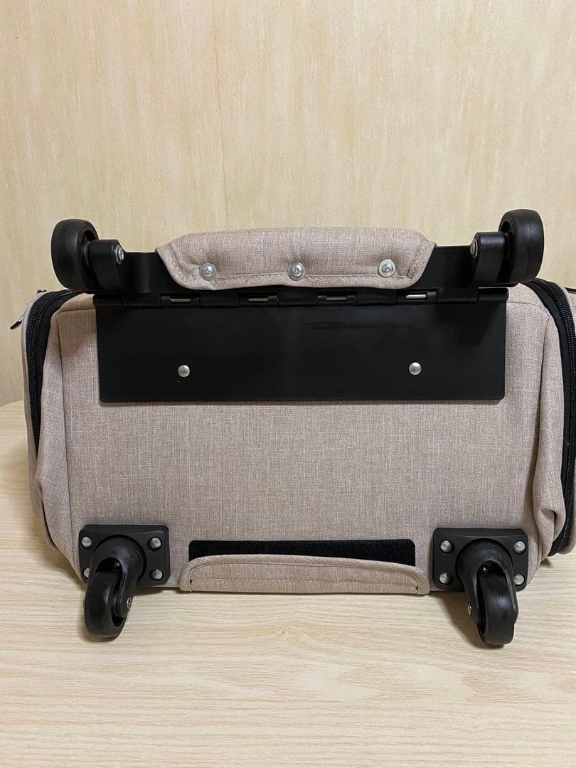 値下げ(13,000▶︎8,000)エアバギーフィット　ペットキャリー