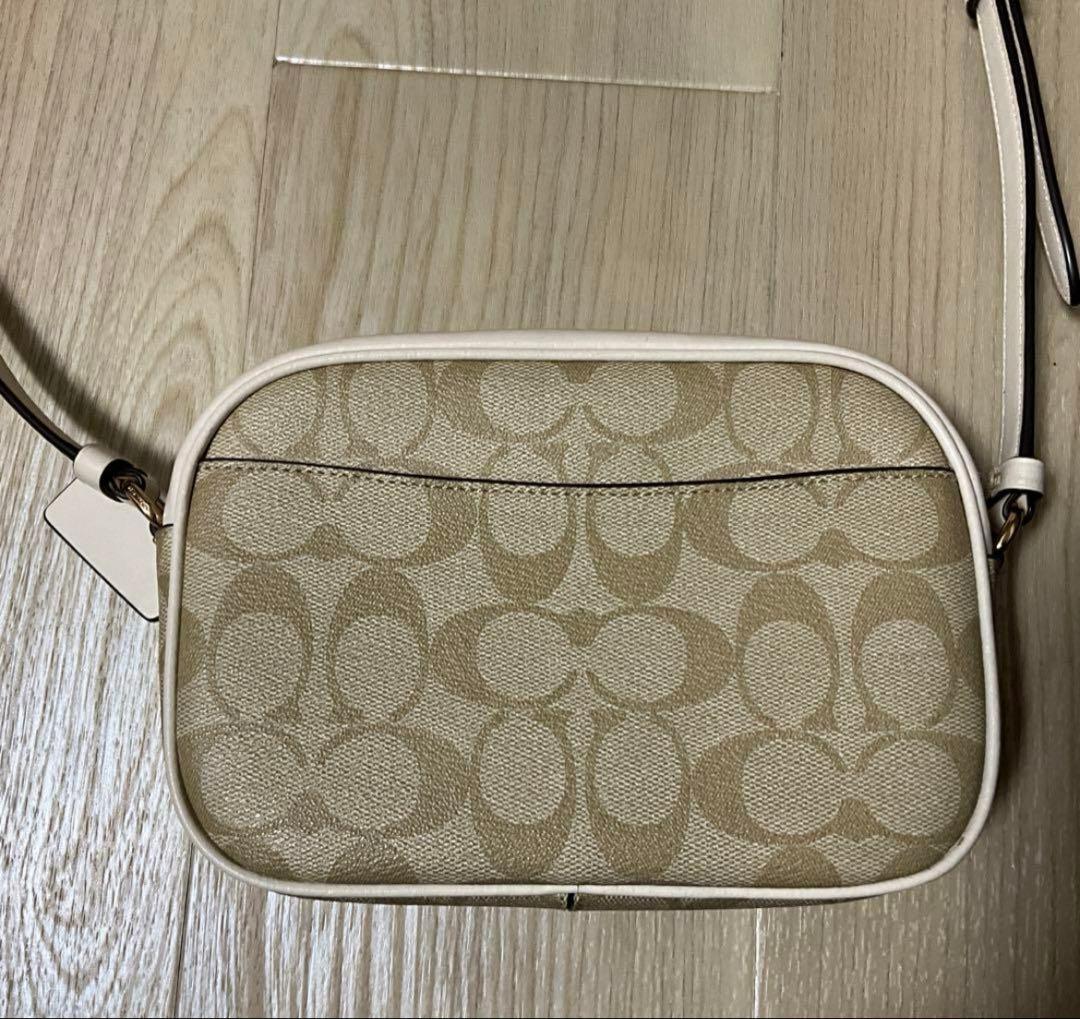 【新品未使用】COACHショルダーバッグ シグネチャー ホワイト 白 斜め掛け