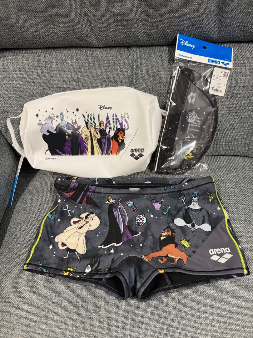 arena ディズニーヴィランズ 練習用水着 キャップ プルーフバッグ3点セット