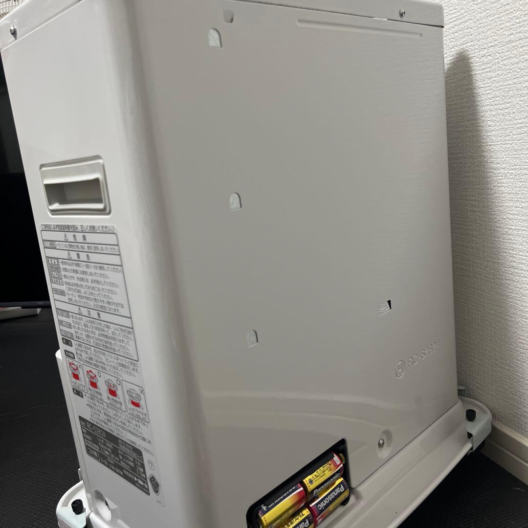 24年製　ダブルクリーン石油ストーブ　TOYOTOMI　RC-S2824 反射板