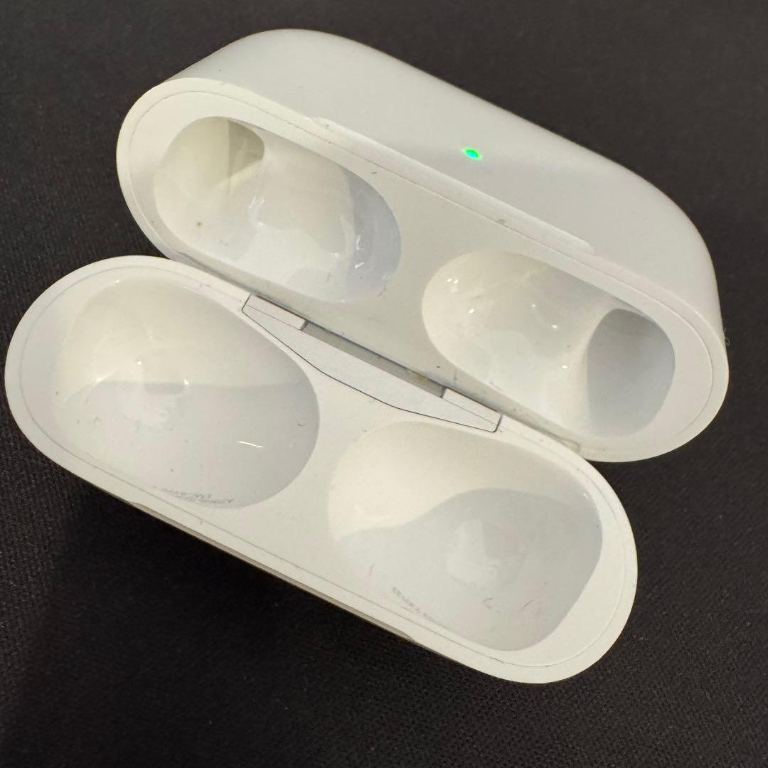 AirPods Pro 第2世代 USB-C + NOMAD ケース