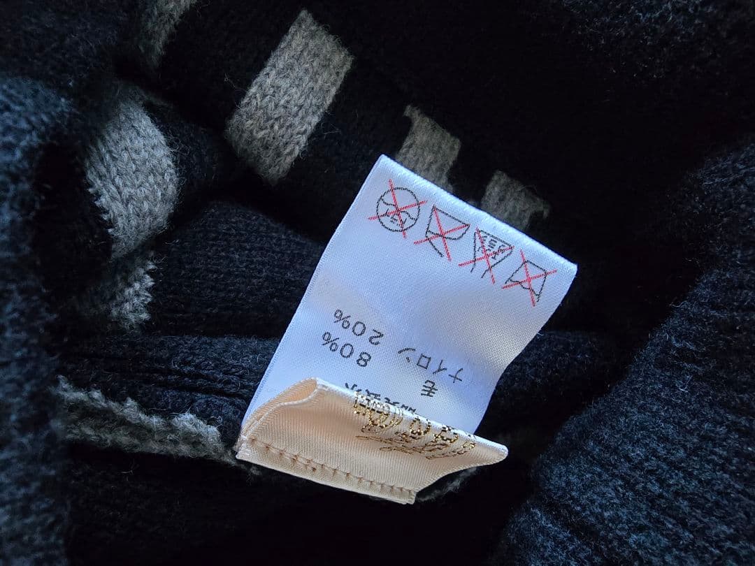 ヴィヴィアンウエストウッドニット帽