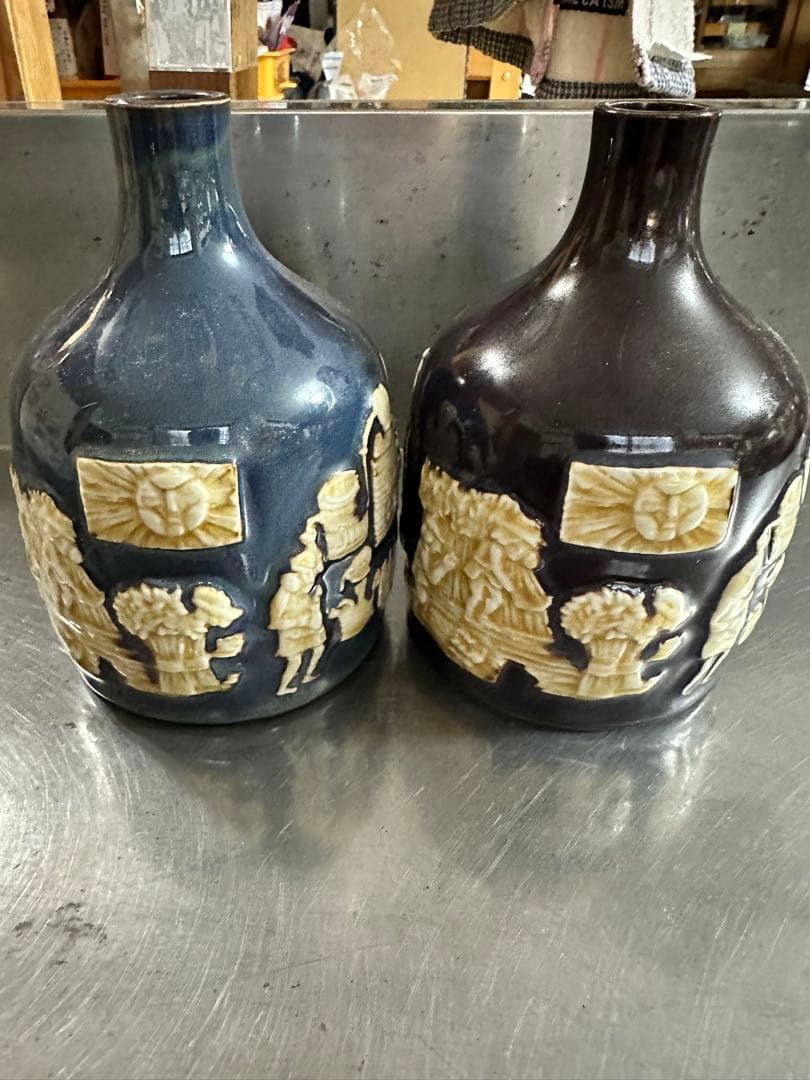 サントリー　有田焼　空きボトル