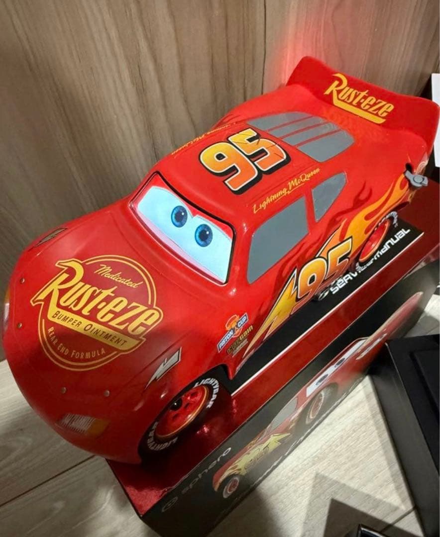 Ultimate Lightning McQueenとタブレット　セット販売