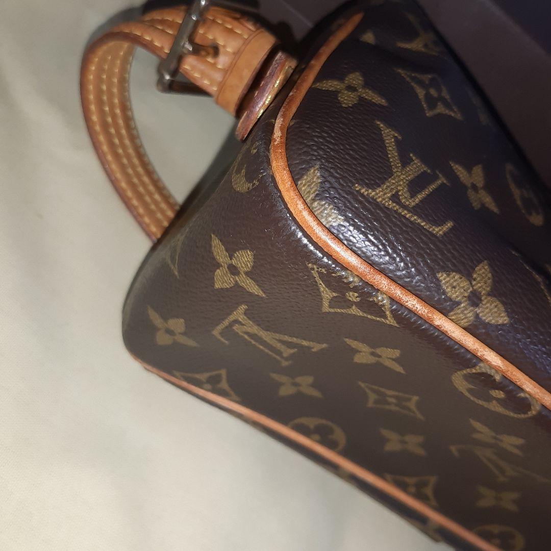 ルイヴィトン　LOUIS VUITTON 　ヴィバ・シテMM