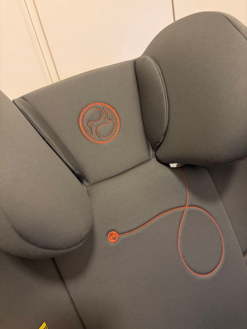 cybex PALLAS G i-Size チャイルドシート ISO-FIX