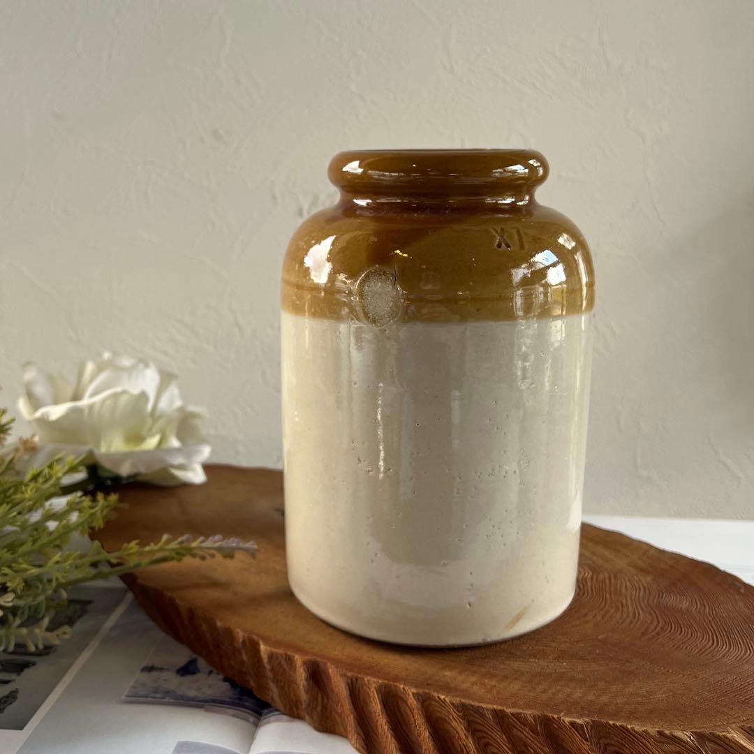 k147 英国アンティーク ストーンウェア製ジャー（ジャムポット・ボトル）保存瓶