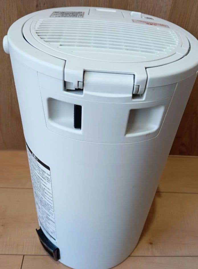 美品 象印 EE-DD50 ホワイト 置き型スチーム式加湿器, 専用洗浄剤1箱付