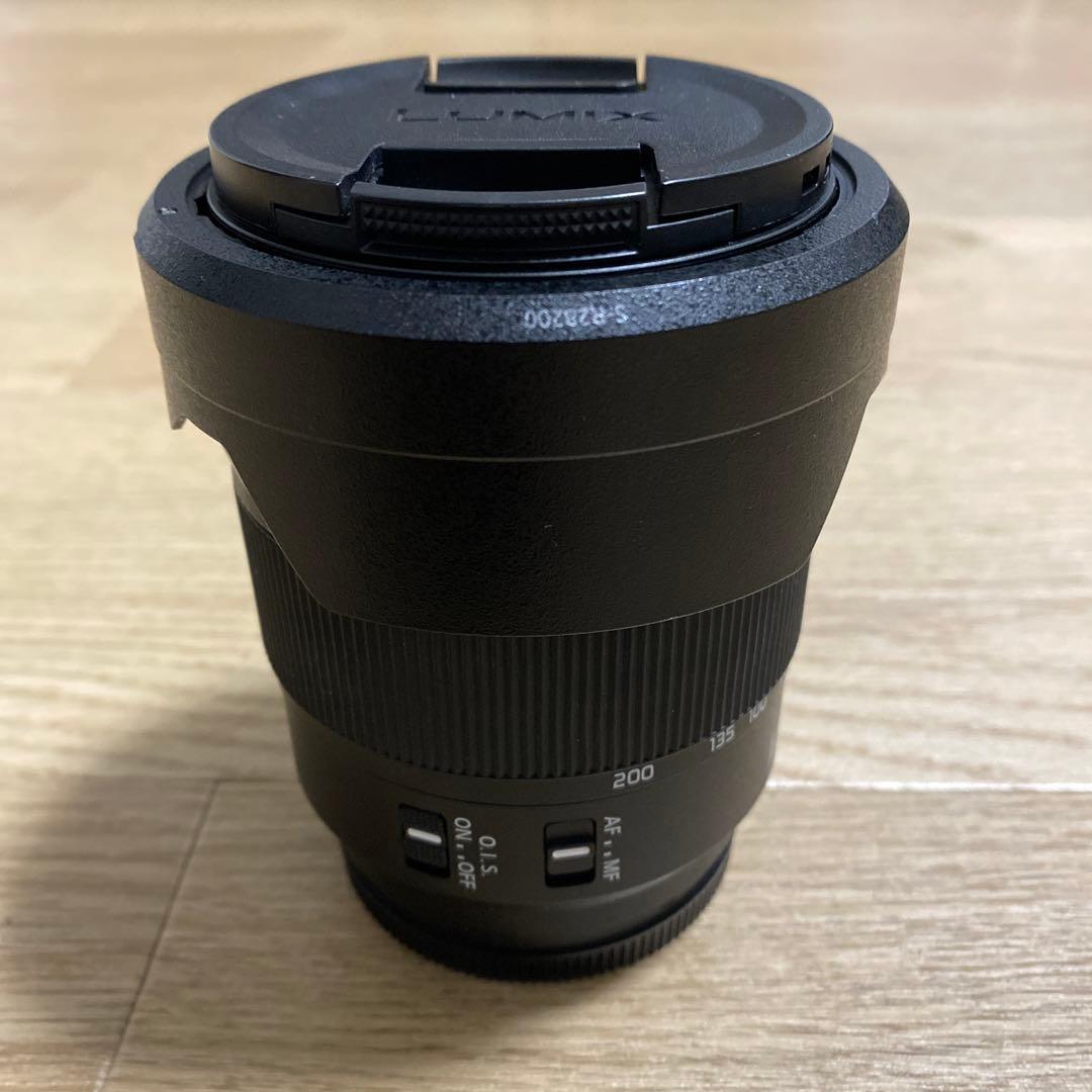LUMIX 28-200mm ズームレンズ