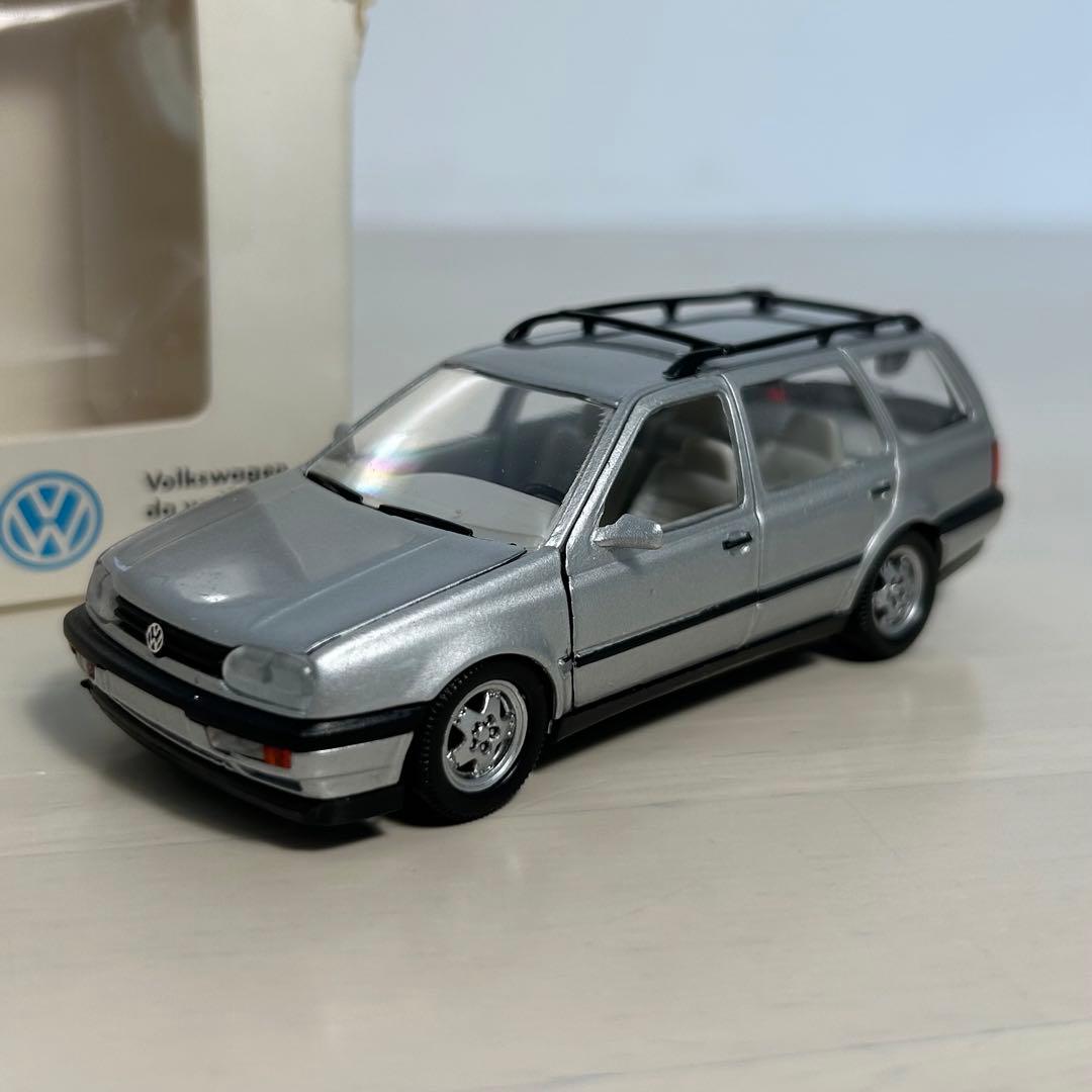 フォルクスワーゲン ゴルフ ヴァリアント　1993 Silver