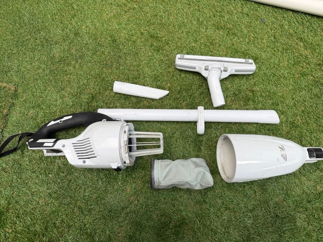 Makita CL281FD 充電式クリーナー18V