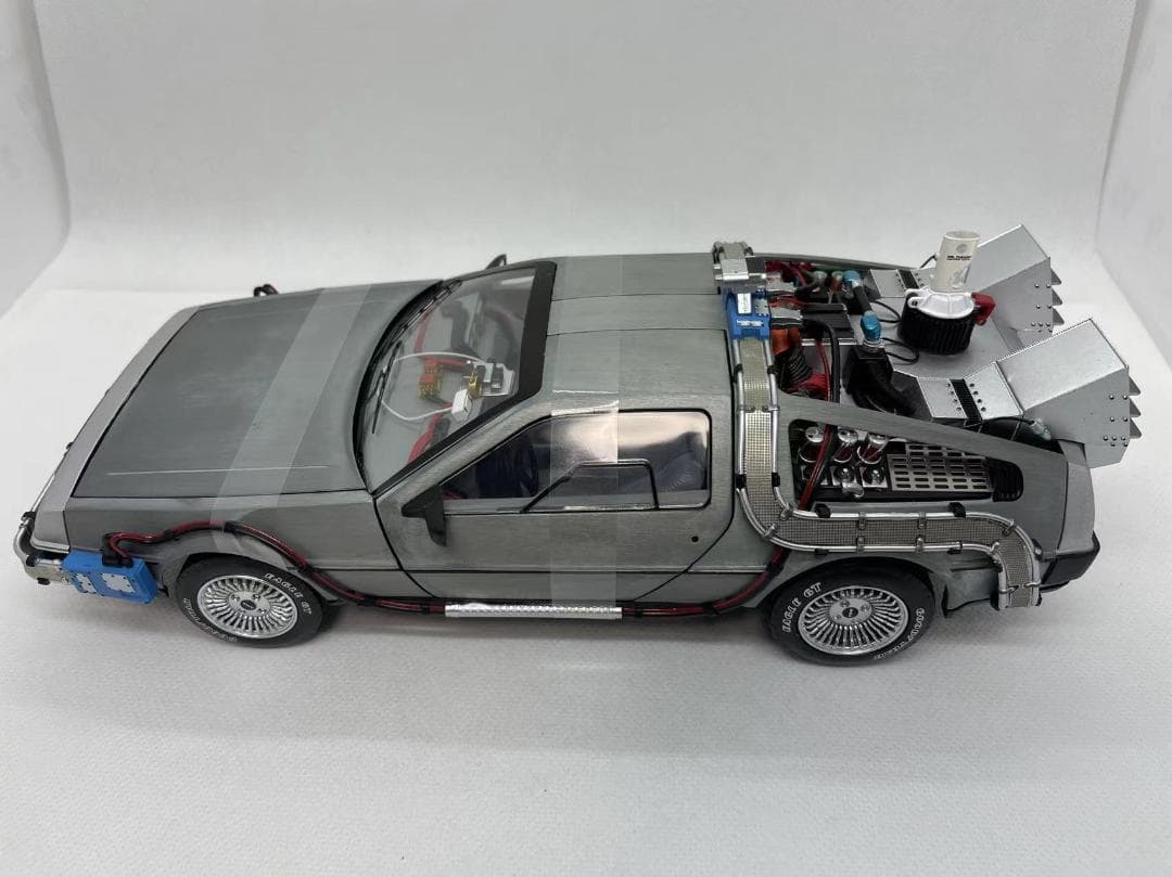 505-008 HotWheels 1/18 バック トゥ ザ フューチャー