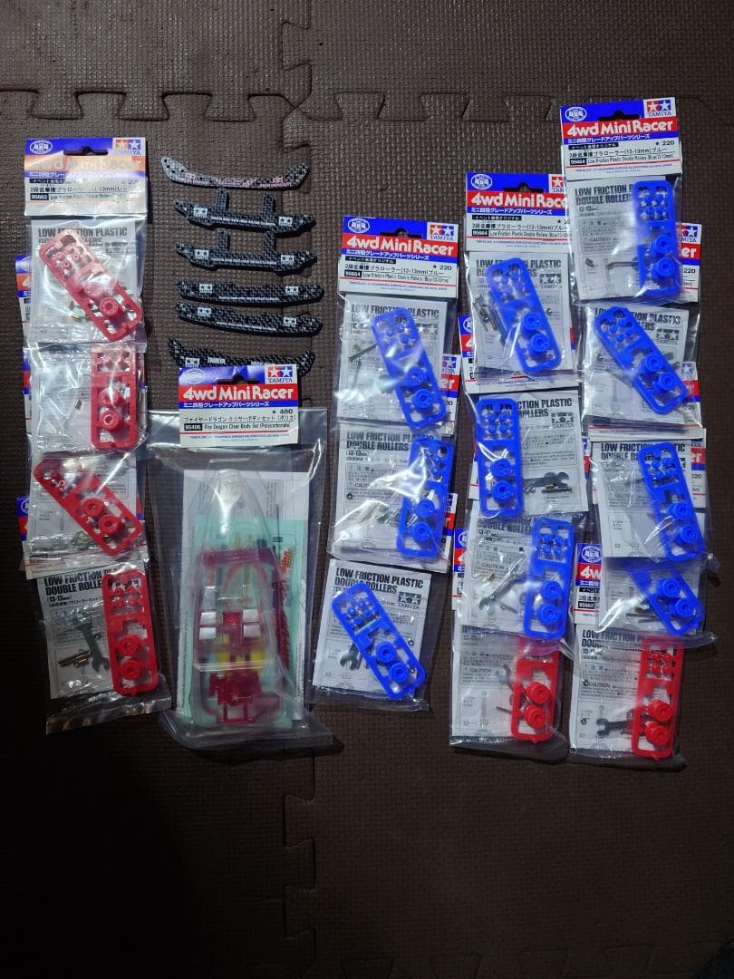 ★値下げ★ミニ四駆　カーボン等まとめ売り　＆パーツ多数　＋おまけ