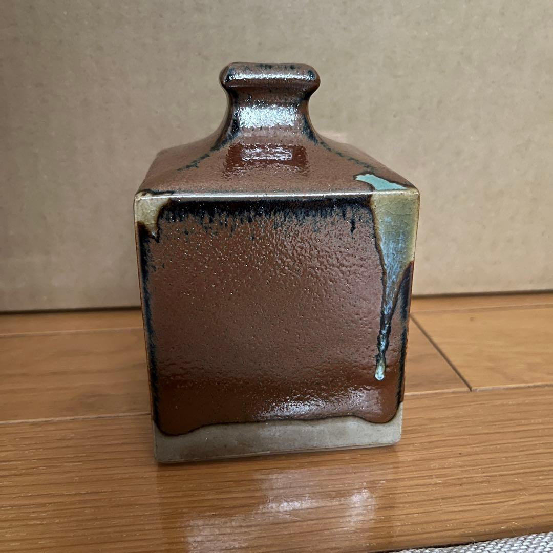 人間国宝　浜田庄司　濱田庄司　鐵釉花瓶　角瓶　花生　共箱付き