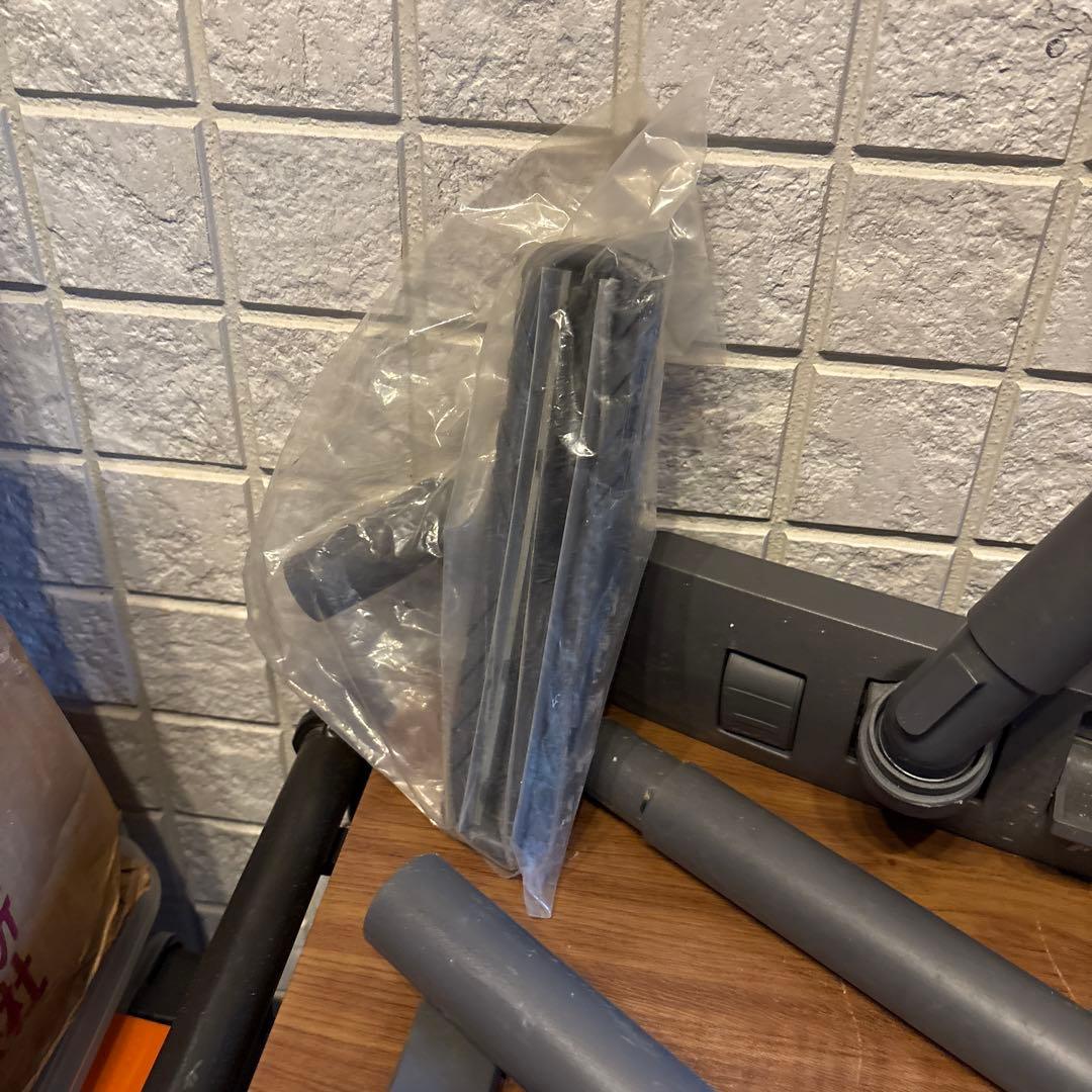 藤原産業 E.Value 乾湿両用バキュームクリーナー1100W/