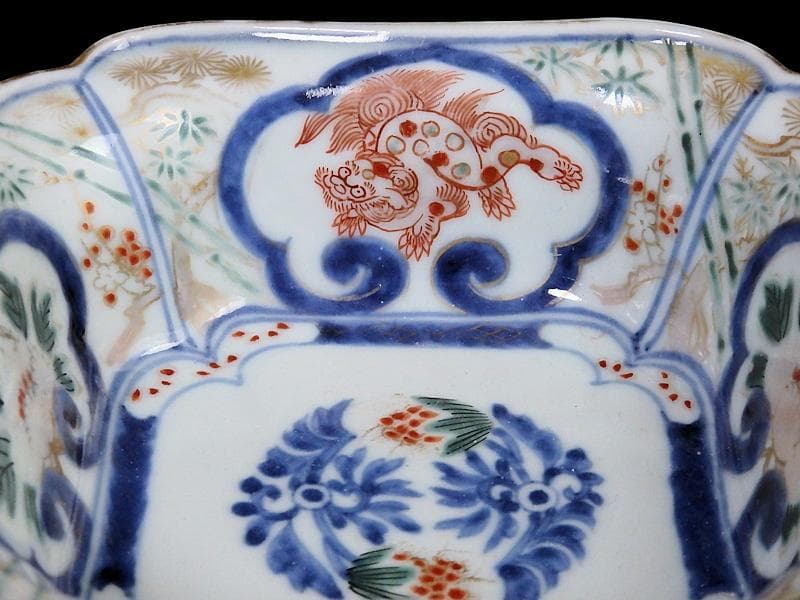 古伊万里　金襴手　窓絵　牡丹に獅子　松竹梅の図　四方角向付　B334AS-CVd