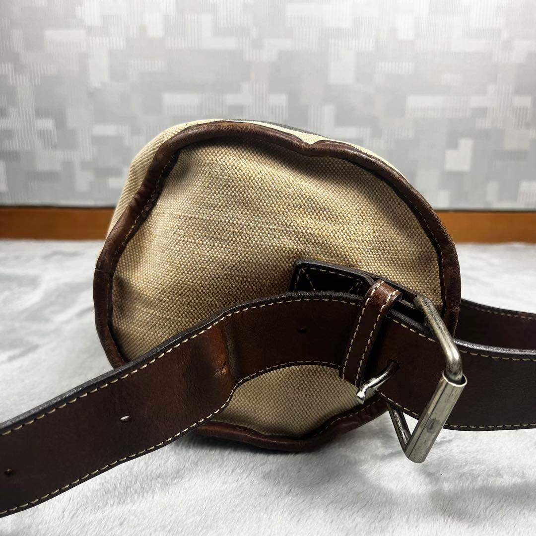 Vivienne Westwood ショルダーバッグ ドラム オーブ 斜め掛け◎