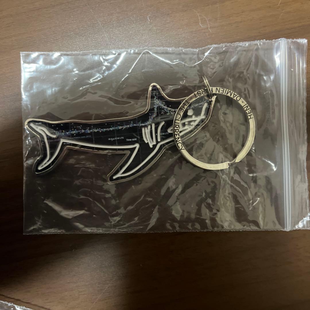 ダミアンハースト　キーホルダー