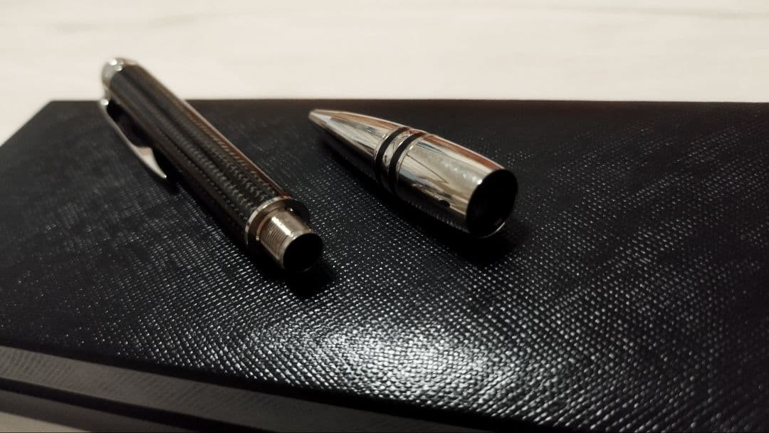 モンブラン スターウォーカー ドゥエ カーボン ボールペン