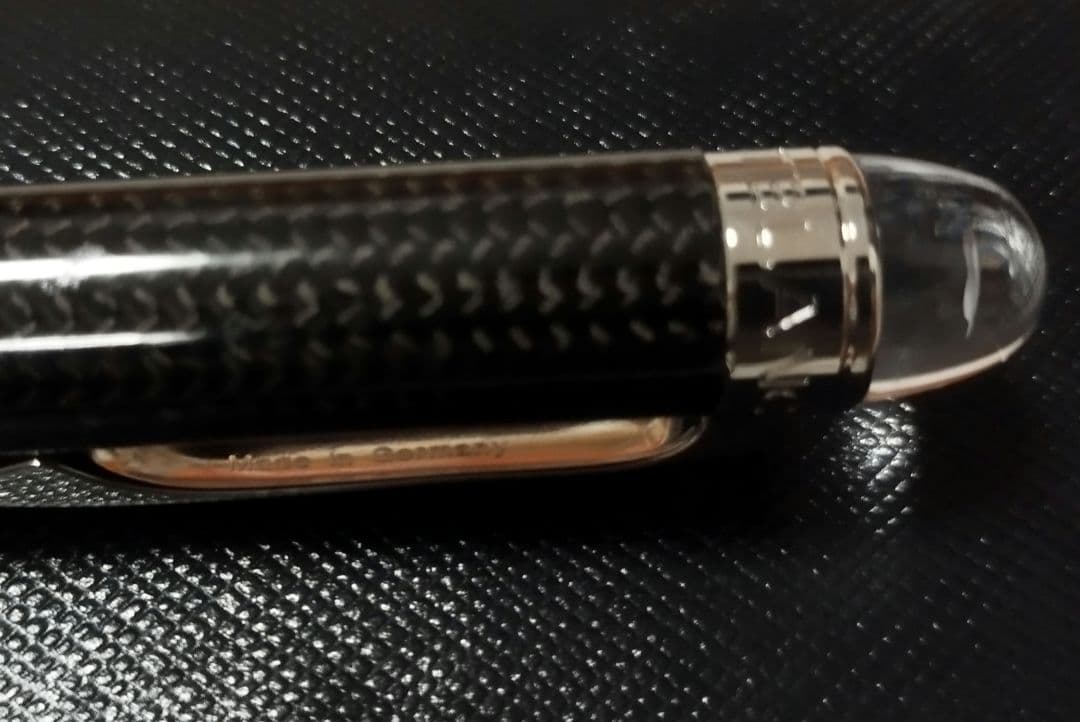 モンブラン スターウォーカー ドゥエ カーボン ボールペン