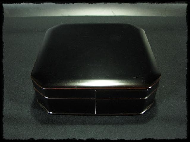 京塗名工 岡田 表寛 利休形 縁高 黒真塗 五重 菓子器 茶道具 共箱 g1