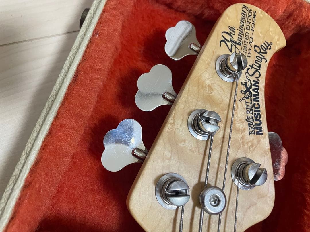 ミュージックマン　スティングレイ　20周年記念モデル　美品　レア