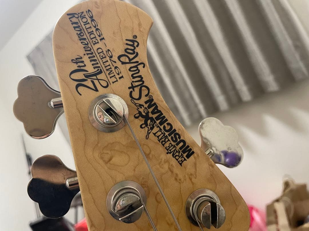 ミュージックマン　スティングレイ　20周年記念モデル　美品　レア