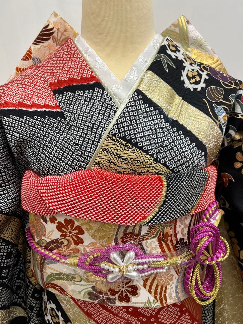 豪華　振り袖　フルセット　別誂長襦袢　成人式　金彩　宝づくし　刺繍　絞り　647