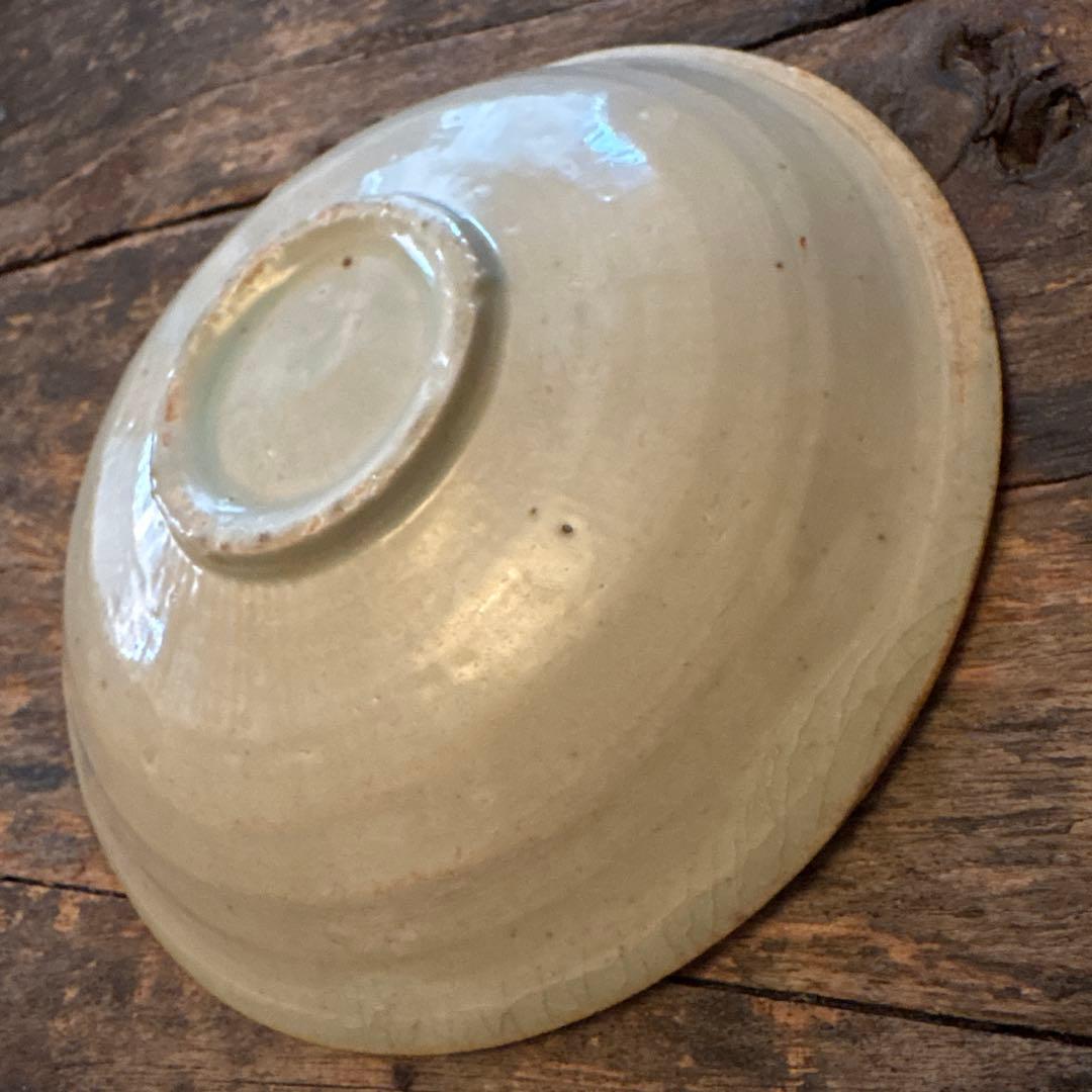 白磁❷ 口禿げの白磁の皿　中国　古玩