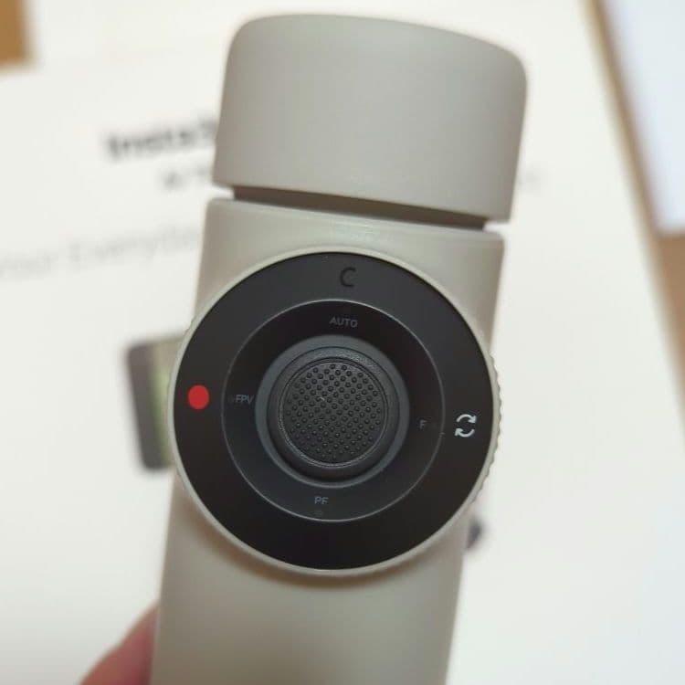 Insta360 Flow 2 スタビライザー AIトラッカー