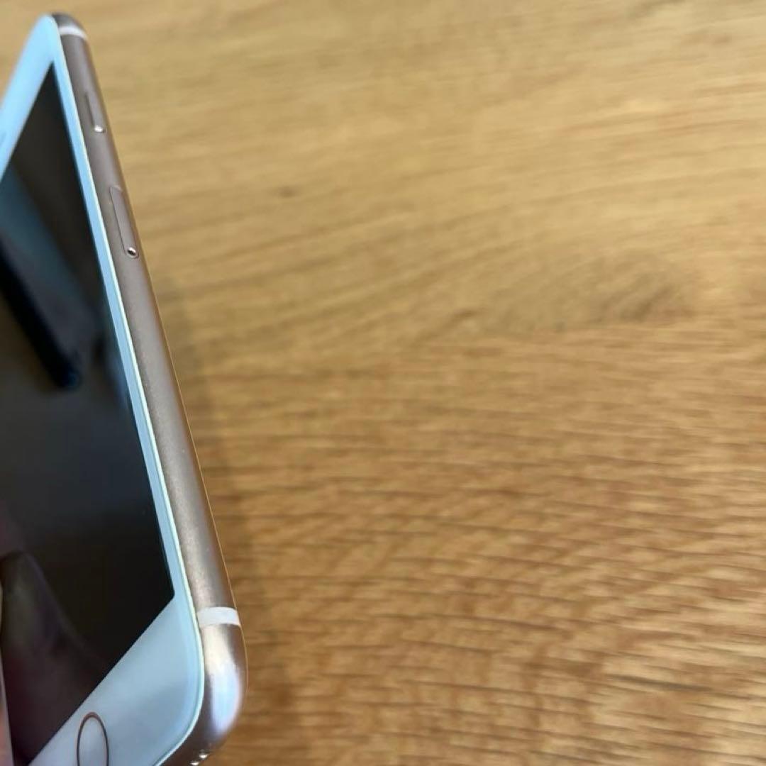Apple iPhone 8 64GB ゴールド SIMロック解除済