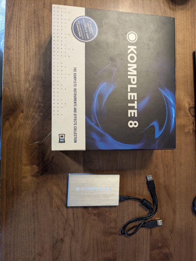 KOMPLETE 8 ULTIMATE Upgrade HDD 交渉歓迎