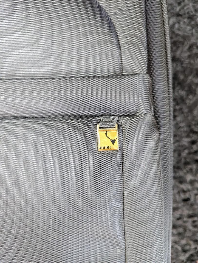 Antler アントラー キャリーバッグ スーツケース 100リットル相当 軽量