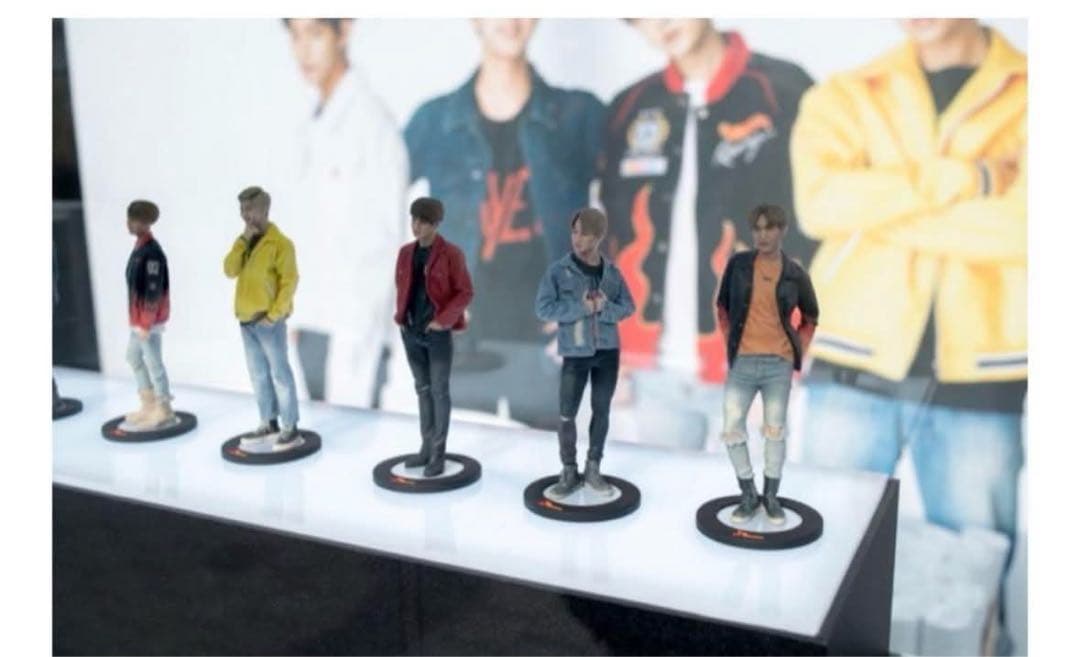 BTS 防弾少年団 SK telecom テレコム公式　フィギュア テヒョン V