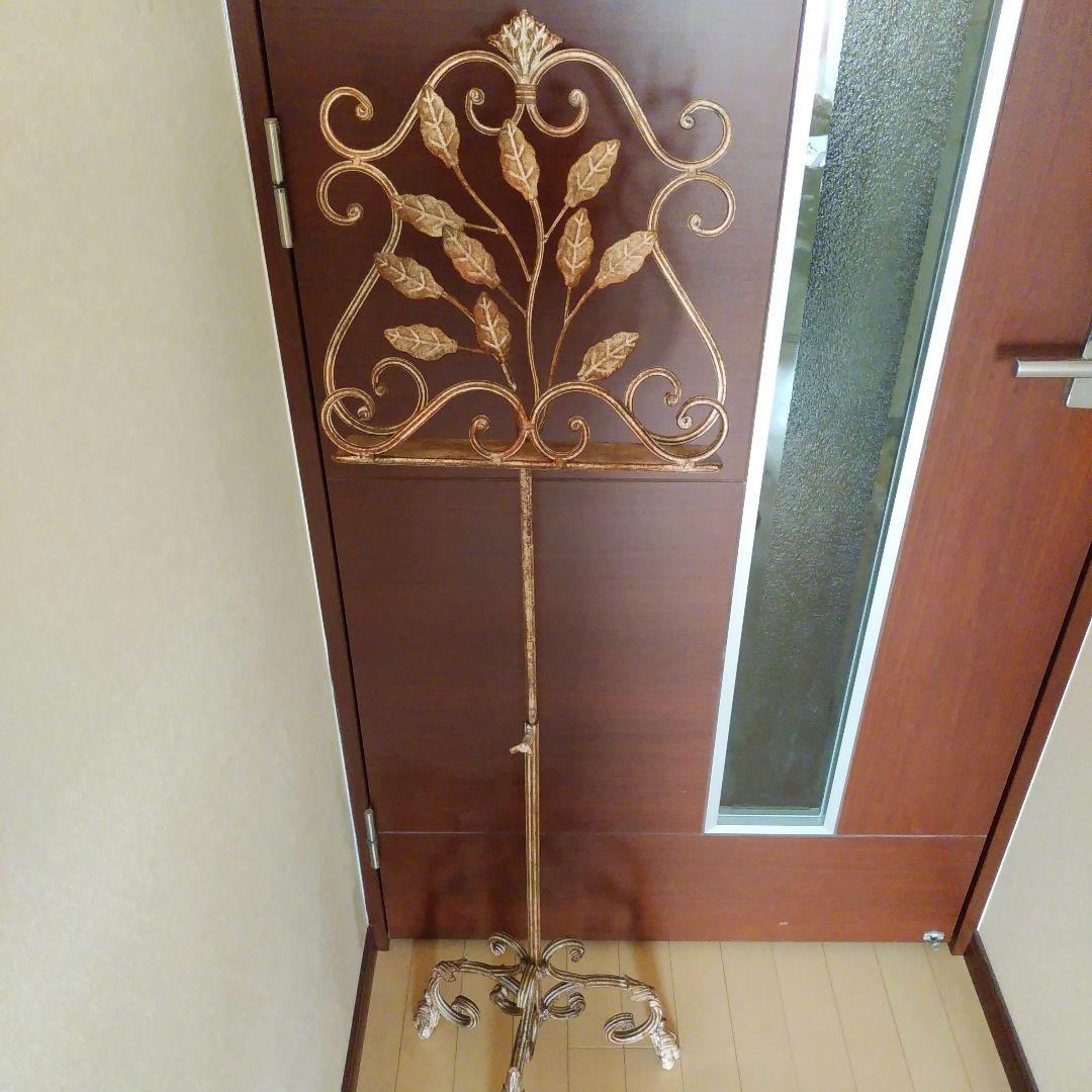 イーゼル　アイアン