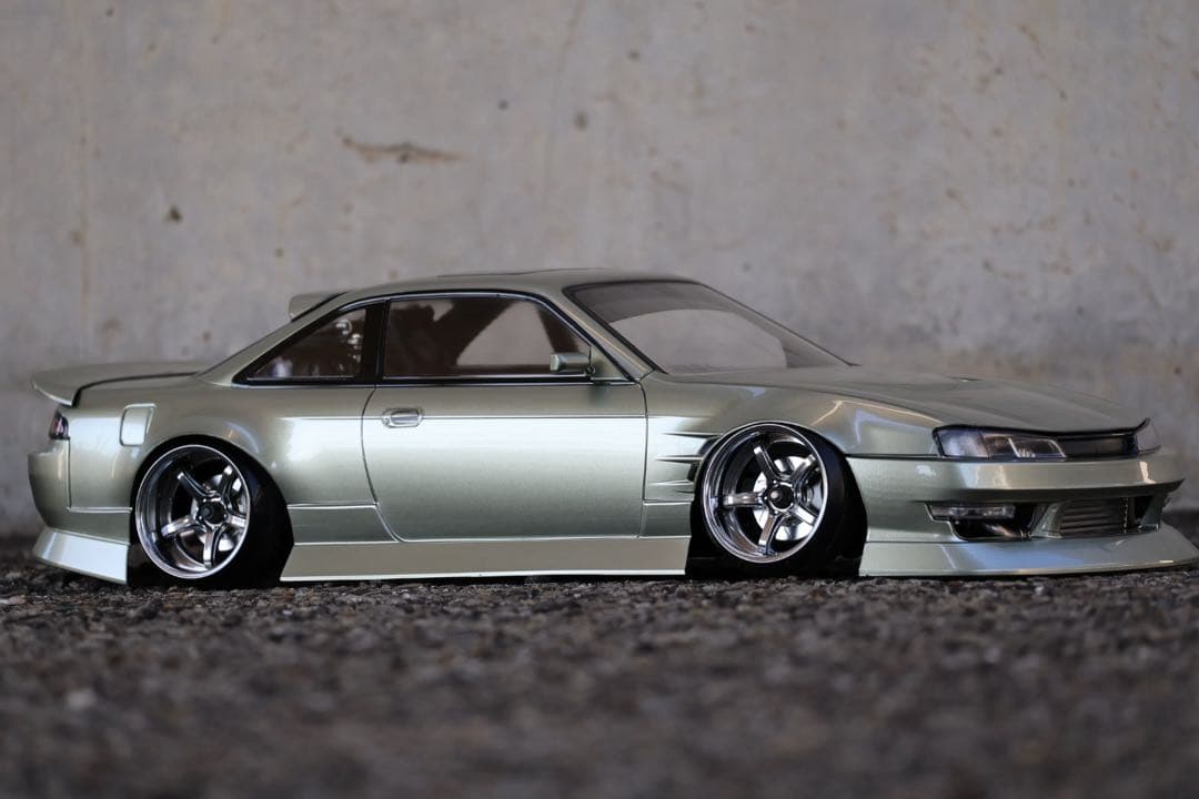 アディクション S14 シルビア 新品未使用ボディ