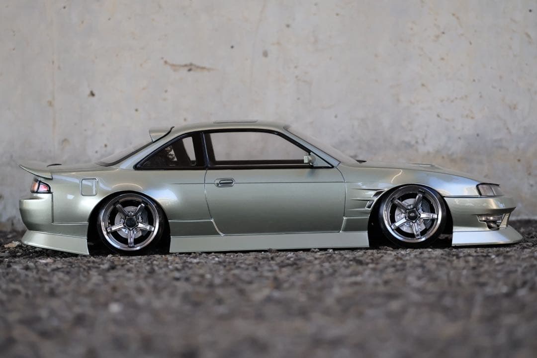 アディクション S14 シルビア 新品未使用ボディ
