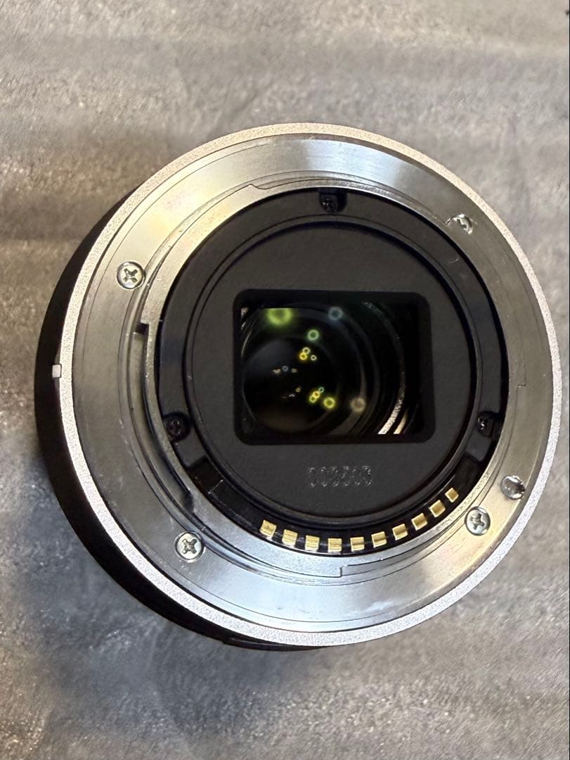 タムロン TAMRON 18-200mm F3.5-6.3 Di III VC