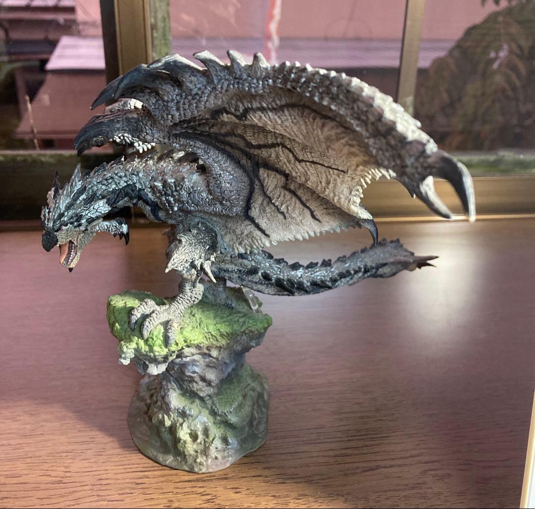 タ*ロ様 カプコンフィギュアビルダー クリエイターズモデル 雷狼竜 ジンオウガ