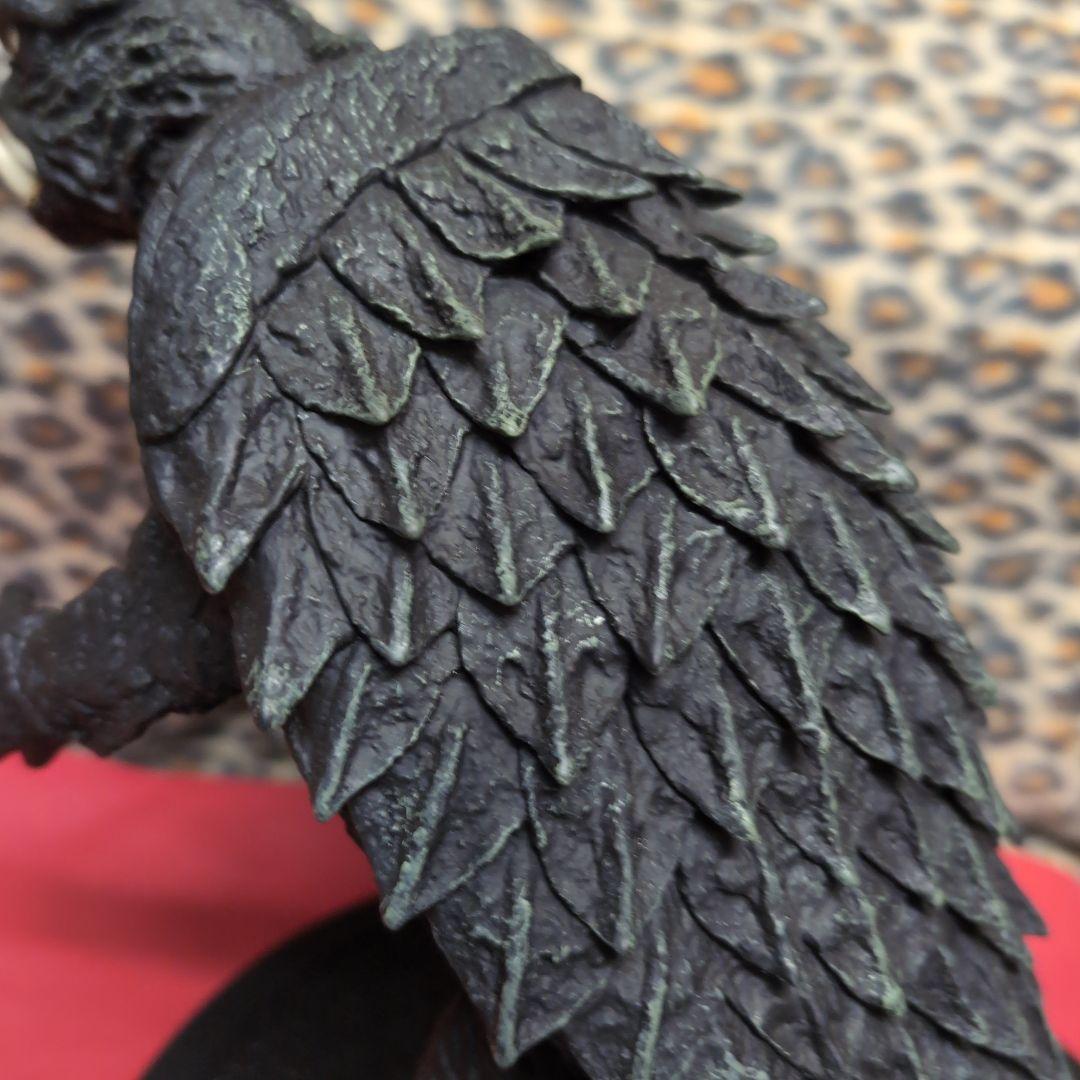 ガメラ怪獣フィギュア 黒 プラスチック製回転座３６０度