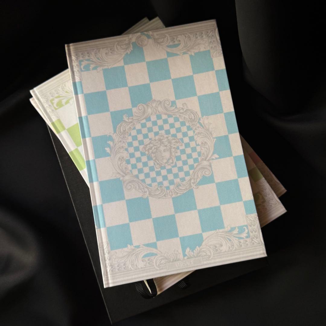 ヴェルサーチVERSACE ノートブック　3点セット