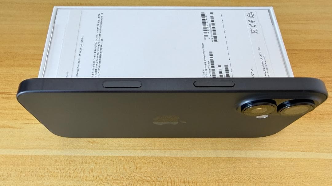 iPhone16 128GB ブラック simフリー バッテリー100%