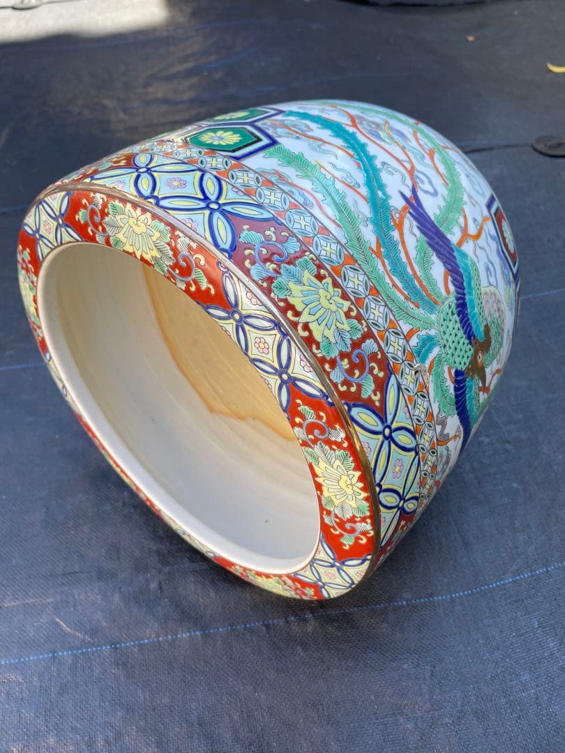 陶器　メダカ鉢・火鉢・花鉢（１２２）