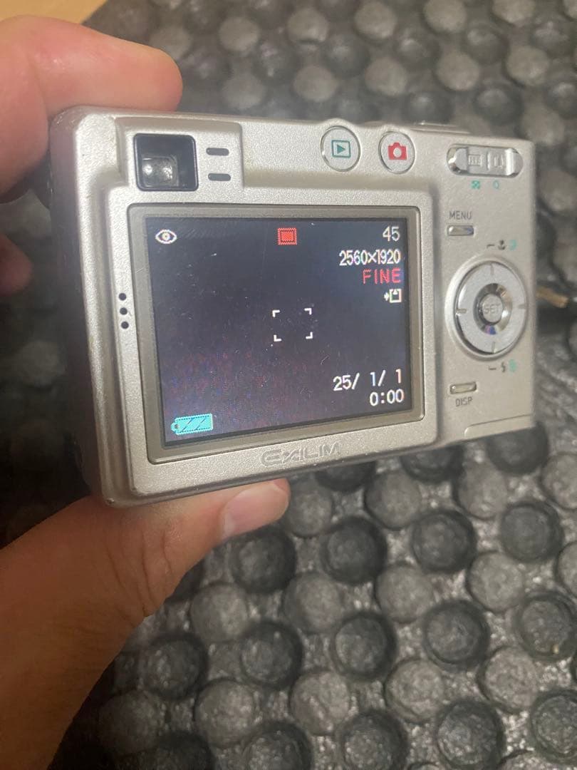 【美品】CASIO EXILIM EX-Z50 デジタルカメラ